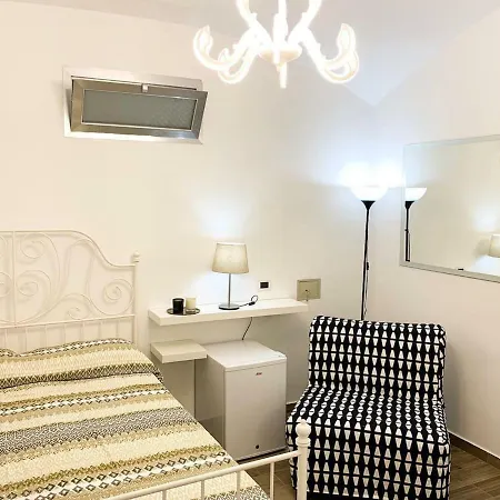Novi Suites - Centro Storico & Piazza Dante Nápoles