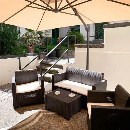 Pensión Novi Suites - Centro Storico & Piazza Dante *